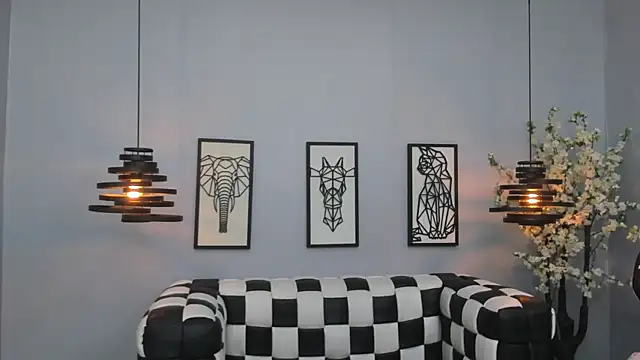 Snapshot of SARAFOXX_ chatting on December 2024 11:29:01 AM SARAFOXX online show from December 2024 11:29:01 AM