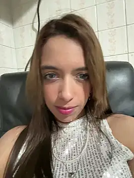 Snapshot of Melody_Ds chatting on January 2025 01:47:02 AM Melody Ds online show from January 2025 01:47:02 AM