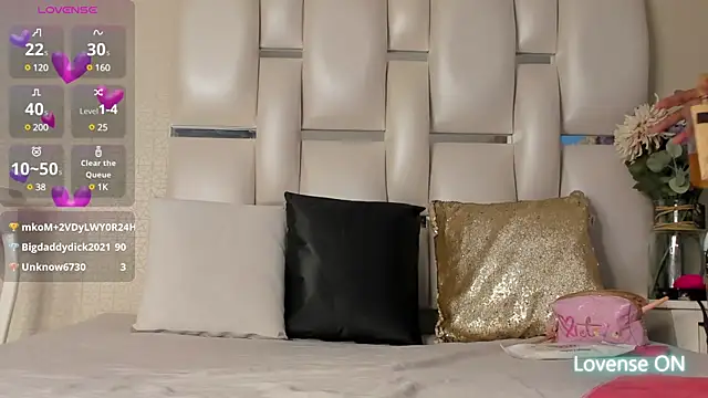 vayoleen online show from February 2025 04:37:02 PM