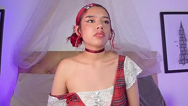 Snapshot of Redpandaa_ chatting on January 2025 04:52:01 AM Redpandaa online show from January 2025 04:52:01 AM