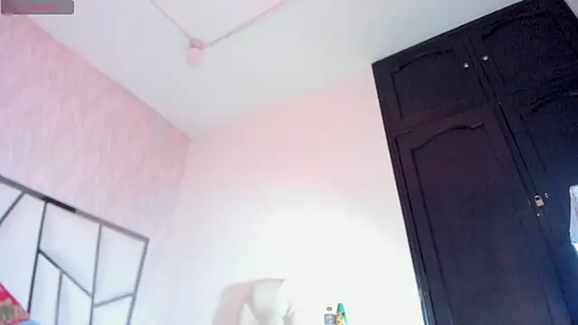 Victoriaa millers online show from January 2026 07:15:02 PM