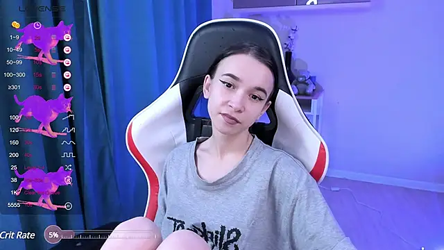 Snapshot of LilithStrangfor chatting on December 2024 10:43:01 AM LilithStrangfor online show from December 2024 10:43:01 AM