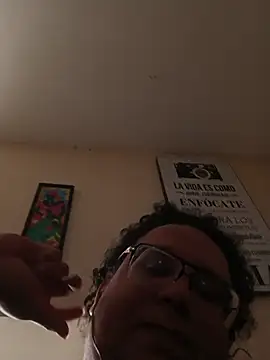 beautiful hands  online show from December 2025 03:41:01 PM