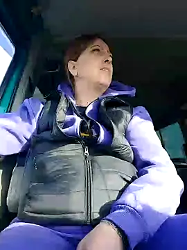 Snapshot of larylary6969 chatting on January 2025 09:24:02 AM larylary6969 online show from January 2025 09:24:02 AM