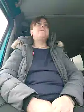 Snapshot of larylary6969 chatting on February 2025 09:04:01 AM larylary6969 online show from February 2025 09:04:01 AM