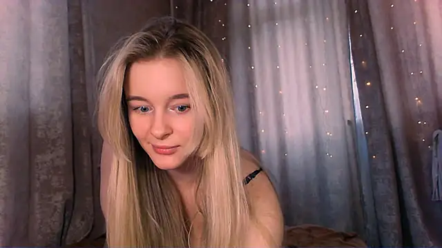 Snapshot of Eva_Jaya chatting on March 2025 01:06:02 PM Eva Jaya online show from March 2025 01:06:02 PM