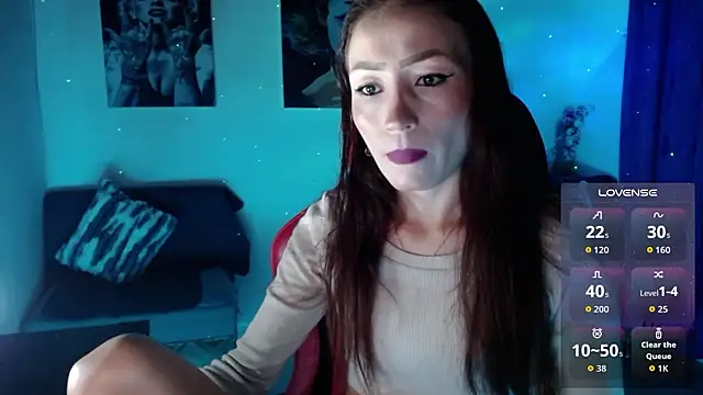 Sara-Guzman1 online show from March 2026 04:40:01 AM