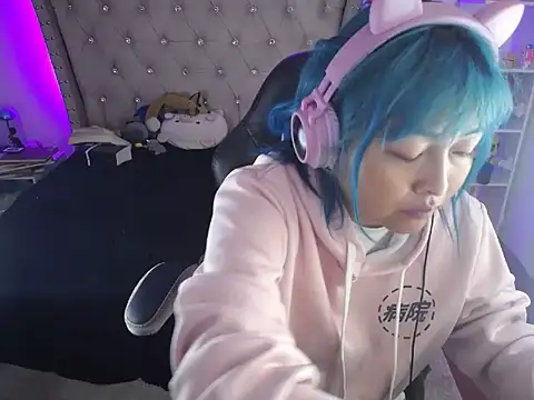 Shaddycute  online show from February 2025 09:59:02 PM