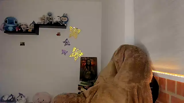 Shaddycute  online show from December 2025 09:58:01 AM