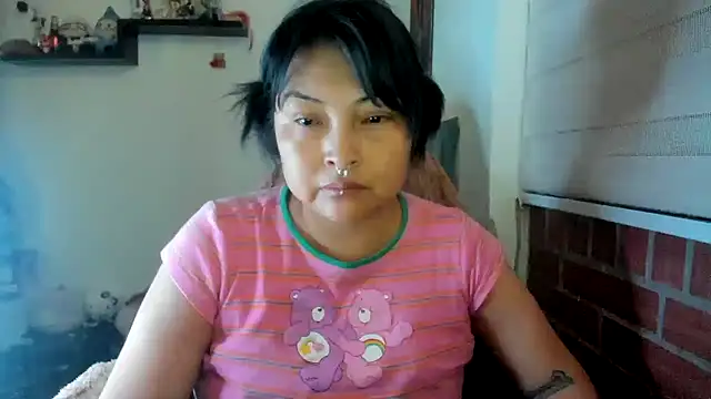 Shaddycute  online show from April 2026 11:30:02 AM