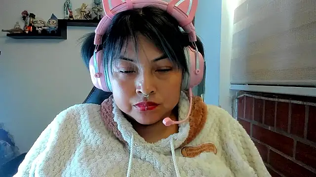 Shaddycute  online show from May 2026 03:07:01 PM