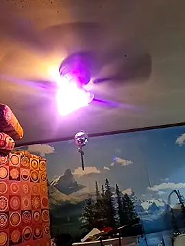 gettinit2wice online show from February 2026 12:08:02 PM