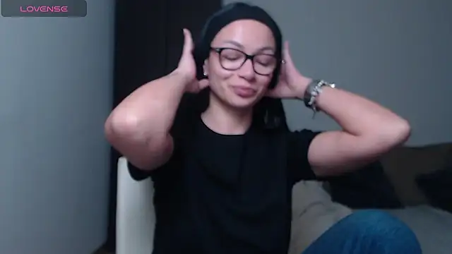 BabySerene online show from April 2026 03:37:02 AM