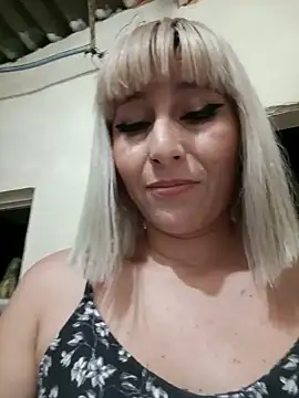 florecita9 online show from December 2024 12:01:01 AM