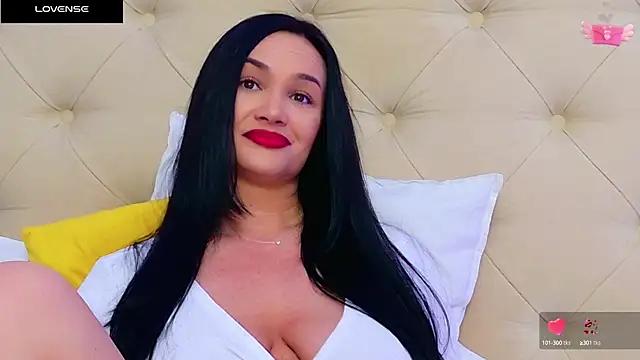 Snapshot of DaliyaArabian chatting on January 2025 06:45:02 PM DaliyaArabian online show from January 2025 06:45:02 PM