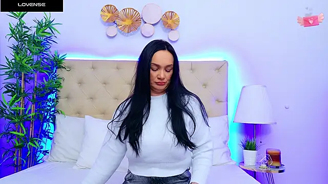 Snapshot of DaliyaArabian chatting on February 2025 12:55:01 PM DaliyaArabian online show from February 2025 12:55:01 PM