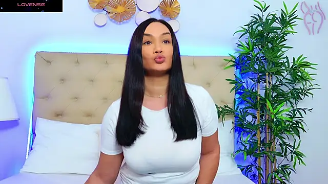 Snapshot of DaliyaArabian chatting on October 2025 10:15:02 AM DaliyaArabian online show from October 2025 10:15:02 AM