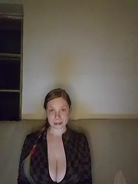 katiestevens online show from March 2026 10:28:02 PM