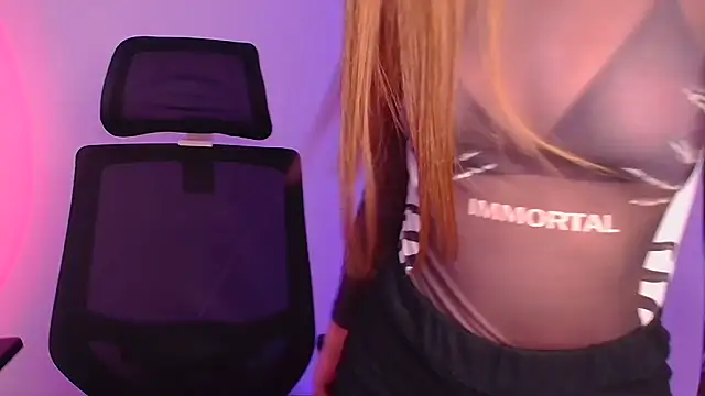 Snapshot of Hanna_Way chatting on January 2025 06:49:02 AM Hanna Way online show from January 2025 06:49:02 AM