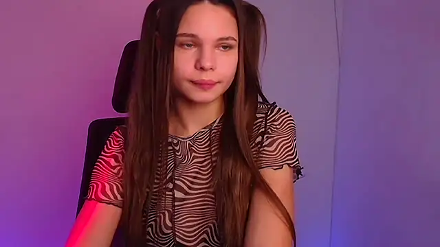 Snapshot of Hanna_Way chatting on February 2025 10:05:01 AM Hanna Way online show from February 2025 10:05:01 AM