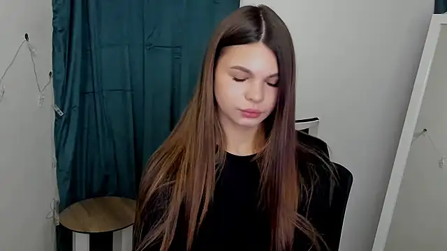 Snapshot of Hanna_Way chatting on March 2025 07:29:02 AM Hanna Way online show from March 2025 07:29:02 AM