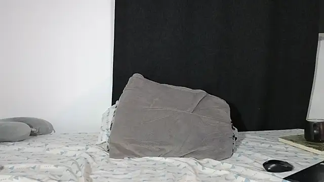 TommyMyler online show from October 2025 02:22:02 AM