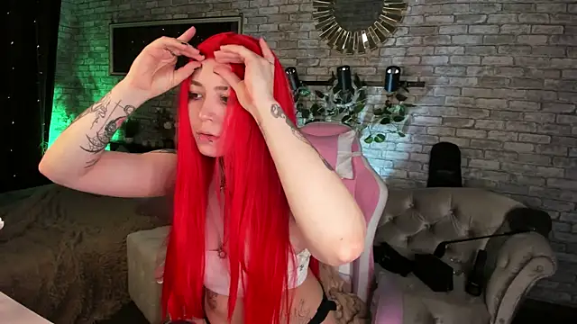 Snapshot of Alex_Howell chatting on January 2025 08:42:01 PM Alex Howell online show from January 2025 08:42:01 PM