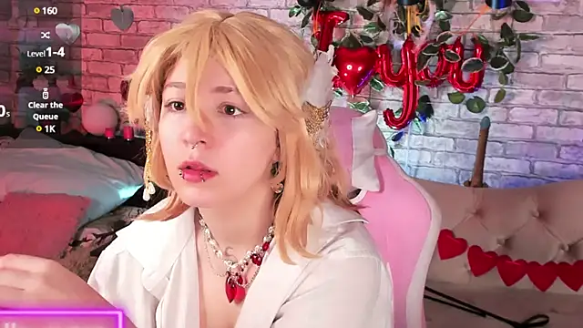 Alex Howell online show from February 2025 08:42:02 PM