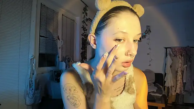 Snapshot of Jenny_darling_love chatting on November 2025 07:27:02 PM Jenny darling love online show from November 2025 07:27:02 PM