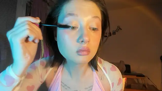 Jenny darling love online show from February 2026 07:15:02 PM