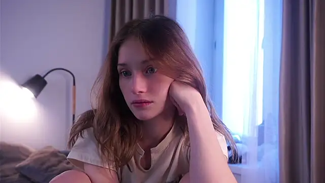 EdlinHargus online show from October 2025 03:03:02 AM