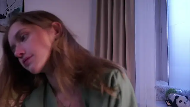 EdlinHargus online show from November 2025 01:39:01 AM