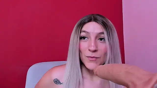 Snapshot of Kate_bunny_ chatting on April 2026 12:18:01 PM Kate bunny online show from April 2026 12:18:01 PM