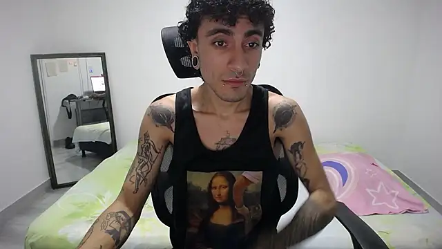 Snapshot of present_the_magic chatting on March 2026 09:09:02 AM present the magic online show from March 2026 09:09:02 AM