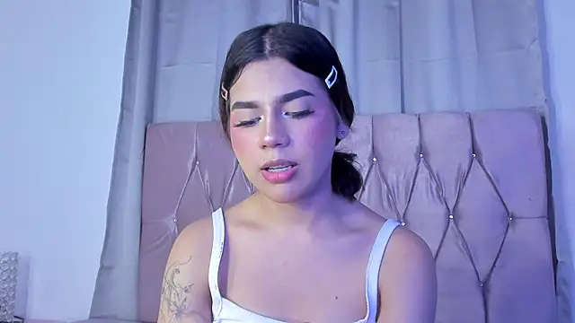 Ashley piinkk  online show from February 2025 08:02:02 AM