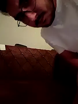 SevimliBirisi online show from September 2025 05:18:02 PM