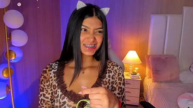 CaseyPiierce online show from November 2025 08:31:01 PM