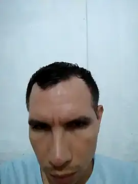 Adrianpl98 online show from November 2025 10:36:01 PM