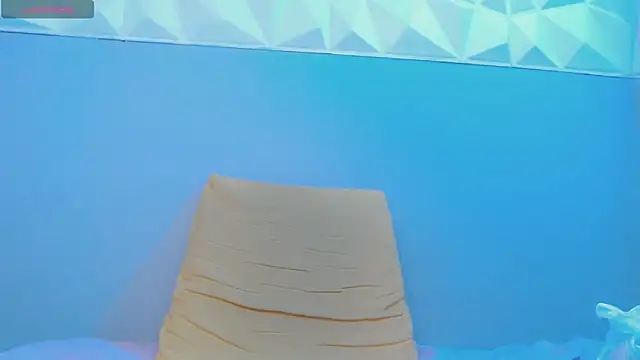 Jake tripp online show from October 2025 04:05:02 AM