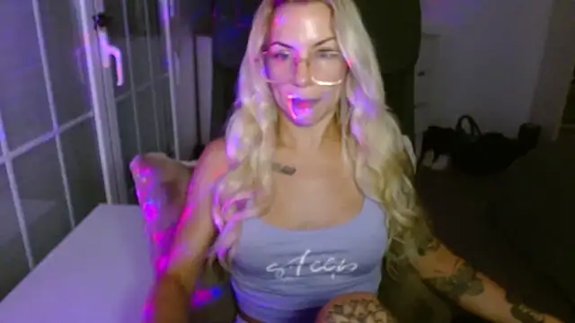 JuicyJanexo online show from June 2026 05:34:02 AM
