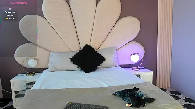 Susa1userma  online show from December 2025 12:10:02 PM