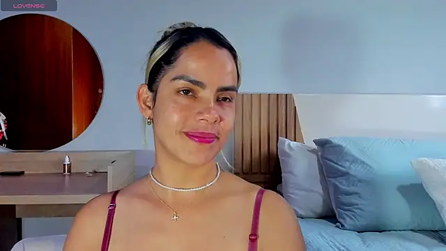 ClaraMariaMon online show from March 2025 05:28:02 PM