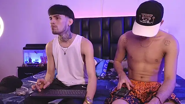 Snapshot of Brutal_Sex_Fucking chatting on December 2025 11:42:02 PM Brutal Sex Fucking online show from December 2025 11:42:02 PM