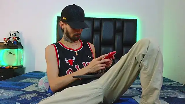 Snapshot of Brutal_Sex_Fucking chatting on May 2026 09:01:02 PM Brutal Sex Fucking online show from May 2026 09:01:02 PM