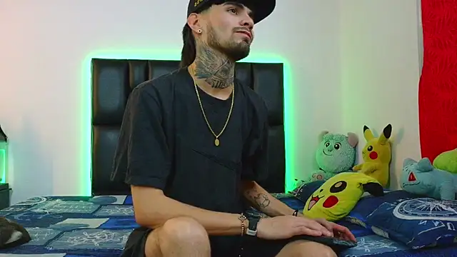 Snapshot of Brutal_Sex_Fucking chatting on June 2026 04:41:02 AM Brutal Sex Fucking online show from June 2026 04:41:02 AM