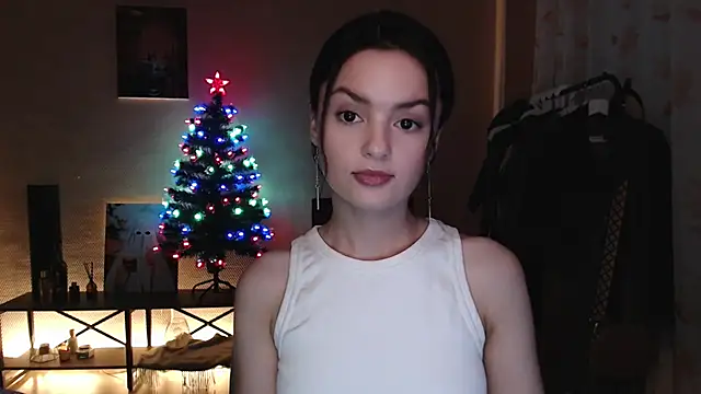 CuteRuby99 online show from January 2025 02:00:02 PM