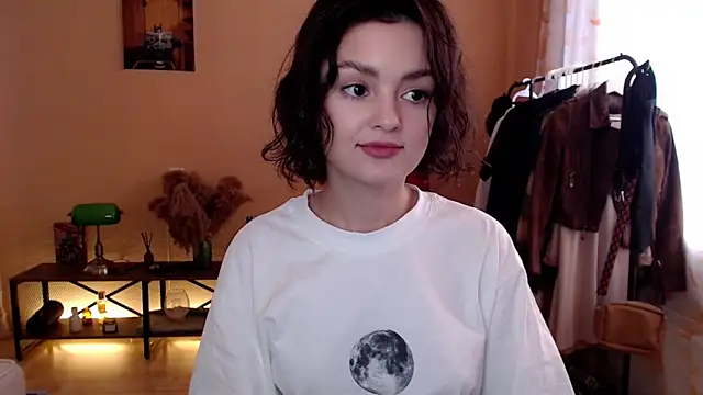 CuteRuby99 online show from October 2025 10:47:01 AM