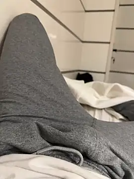 young1fucker online show from December 2024 06:32:02 AM