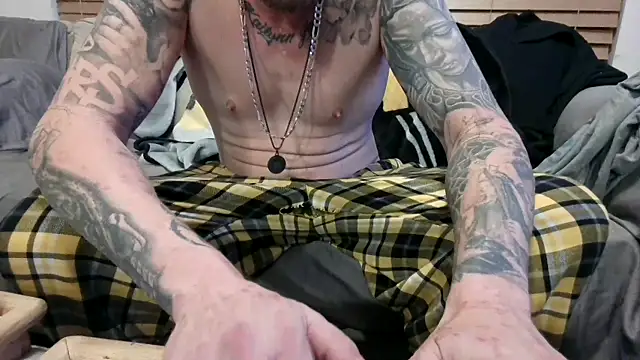 JohnnyKorrupt  online show from January 2026 01:13:02 PM