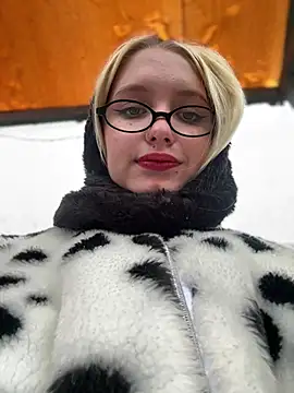 Milkyy wway online show from December 2024 10:45:02 AM